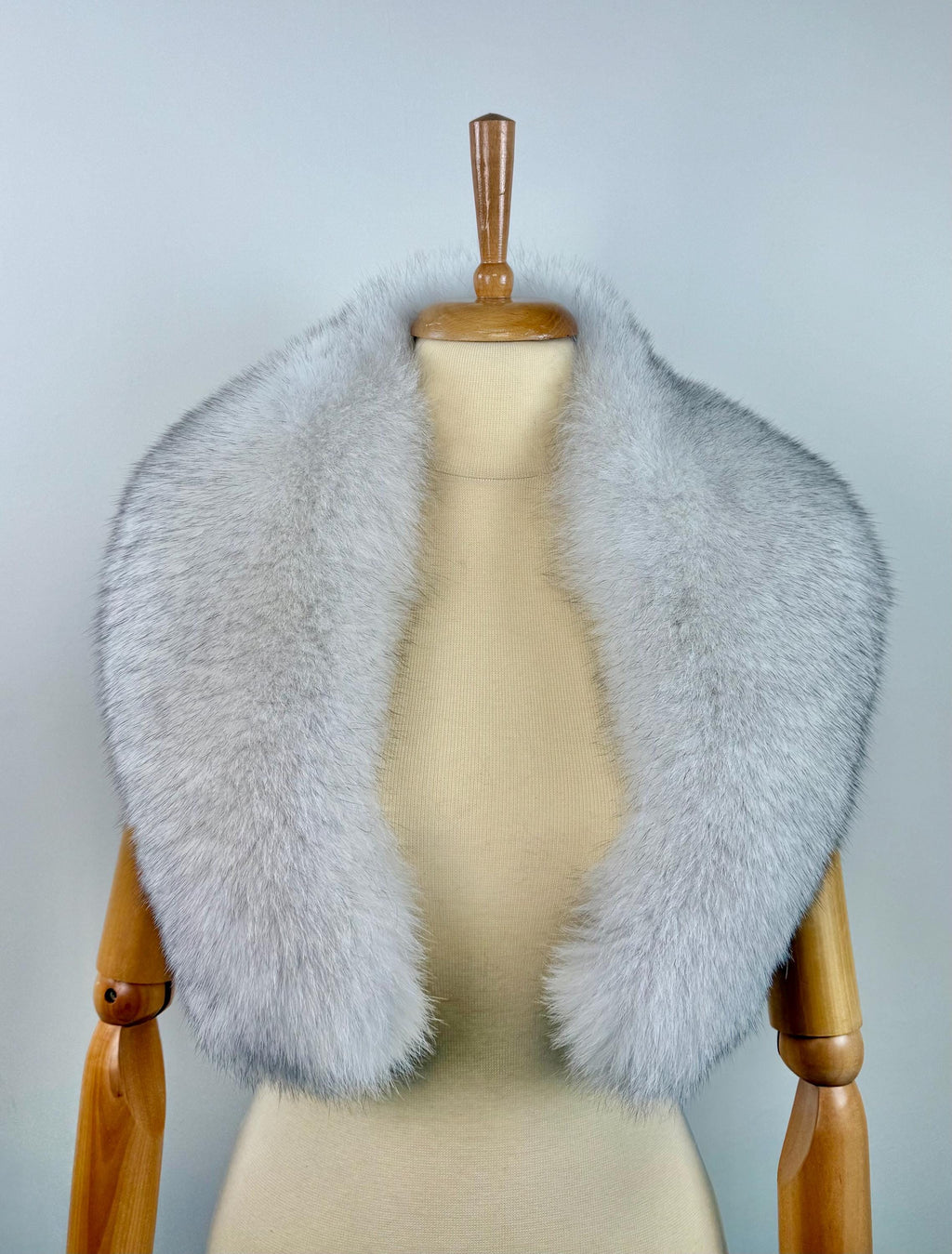Real Blue Fox Fur Collar: Luxury Fur Stole