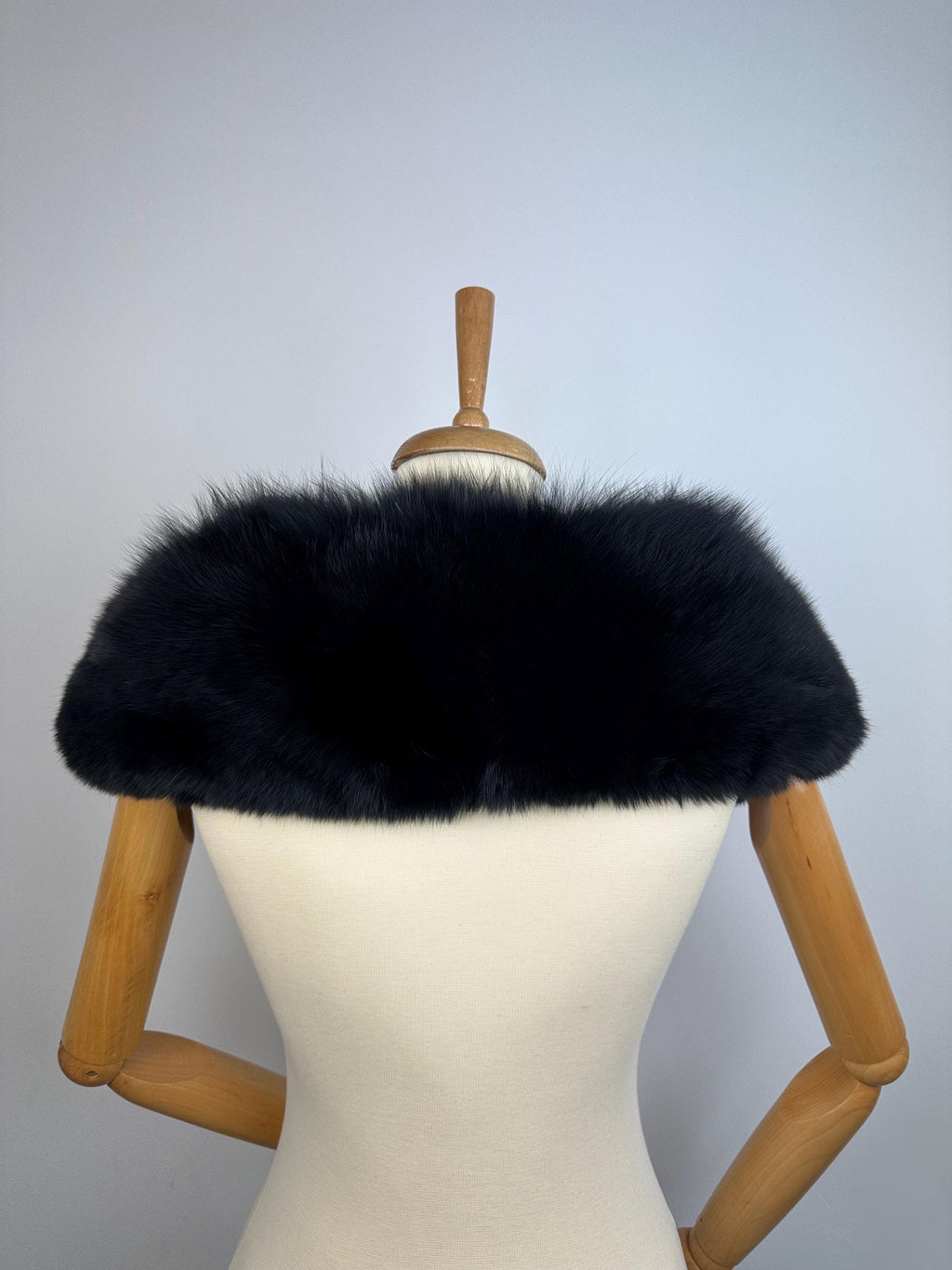Luxury Black Fox Fur Collar: Genuine Fur Stole