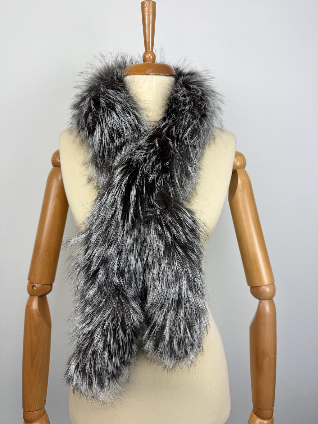 Luxury Silver Fox Fur Scarf: Genuine Warm Fur