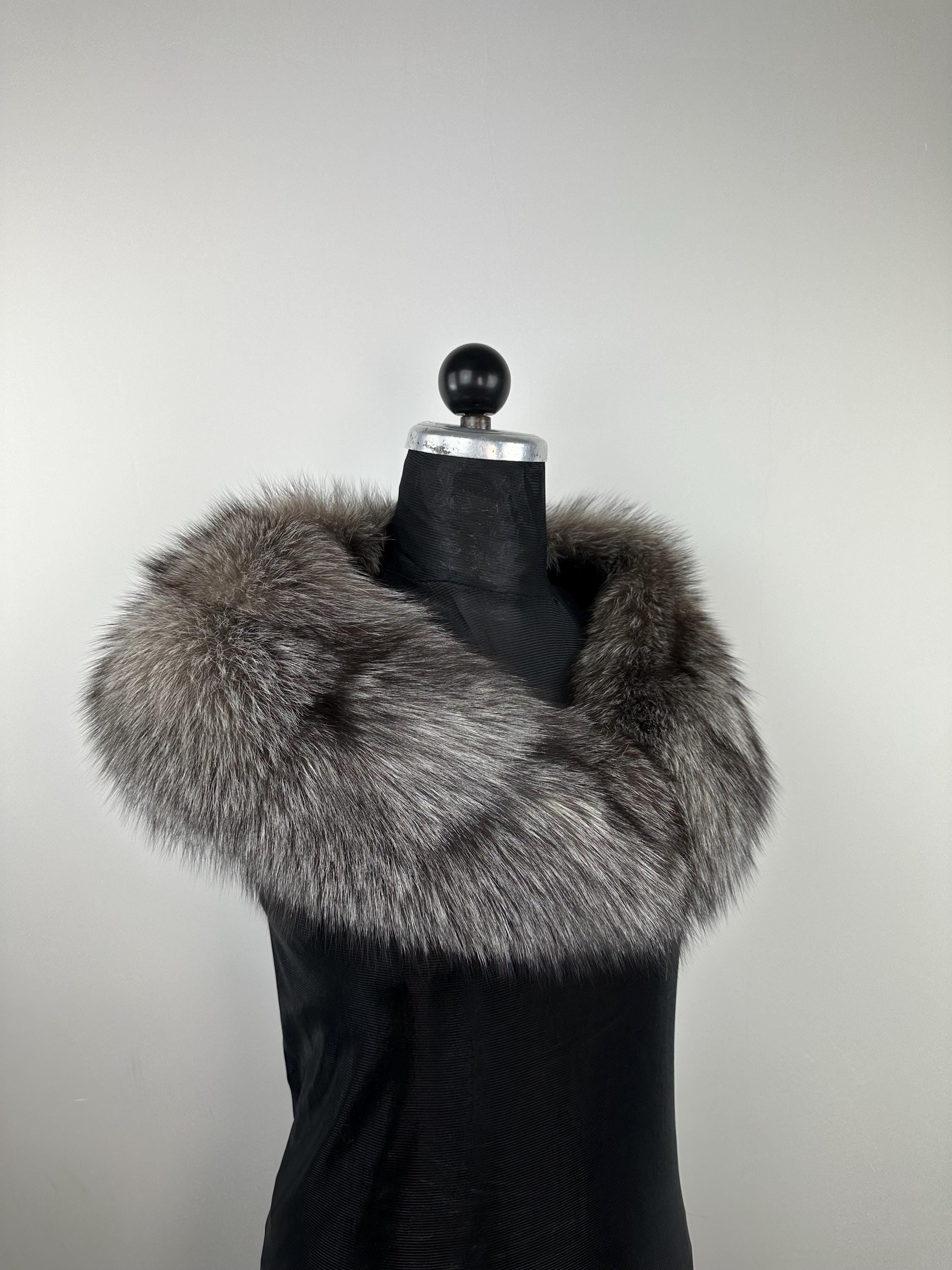 Genuine Frost Fox Fur Collar: Handmade Luxury Stole