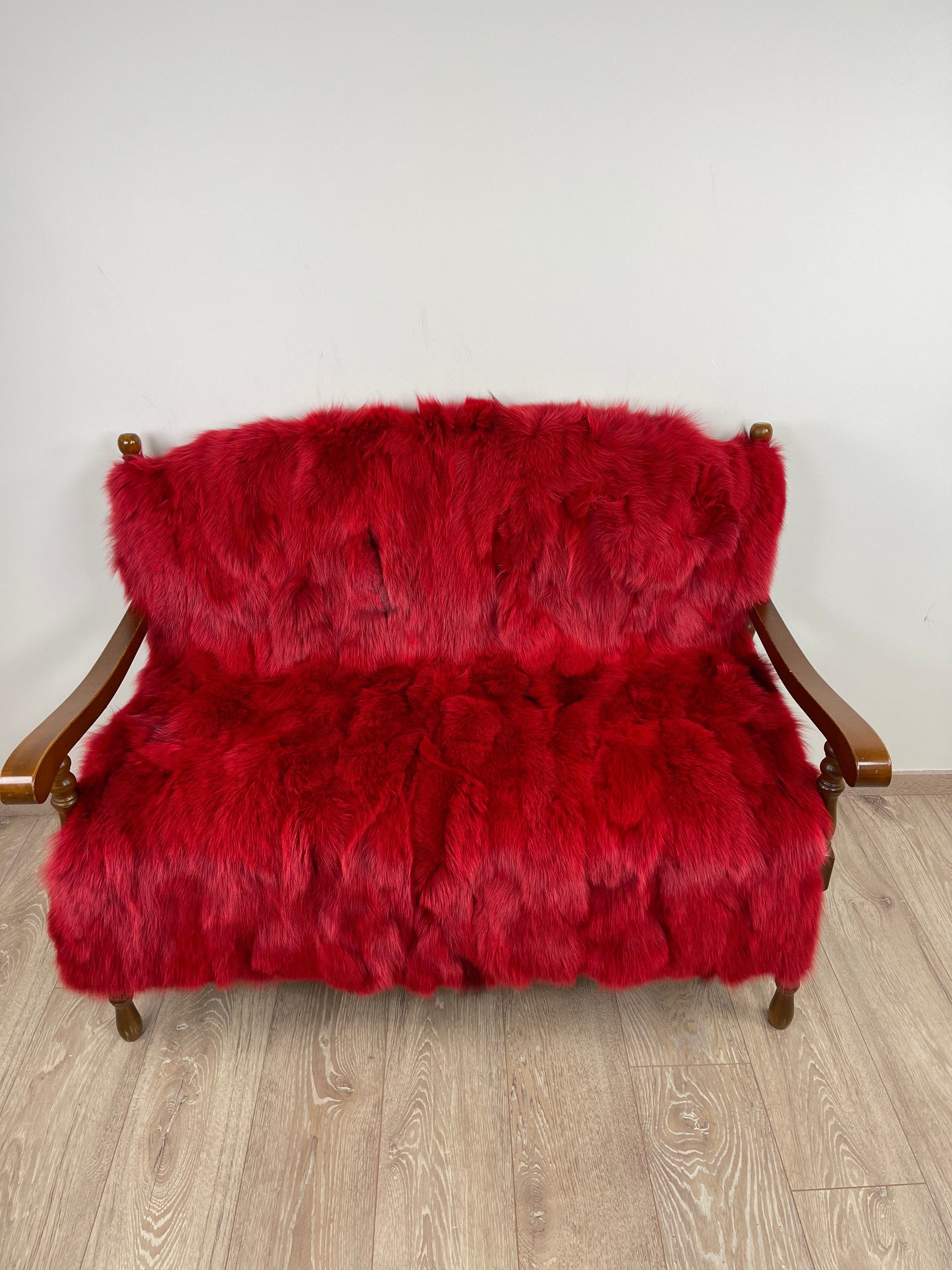 Luxury Red Fox Fur Blanket: Warm Fluffy Bedspread Throw