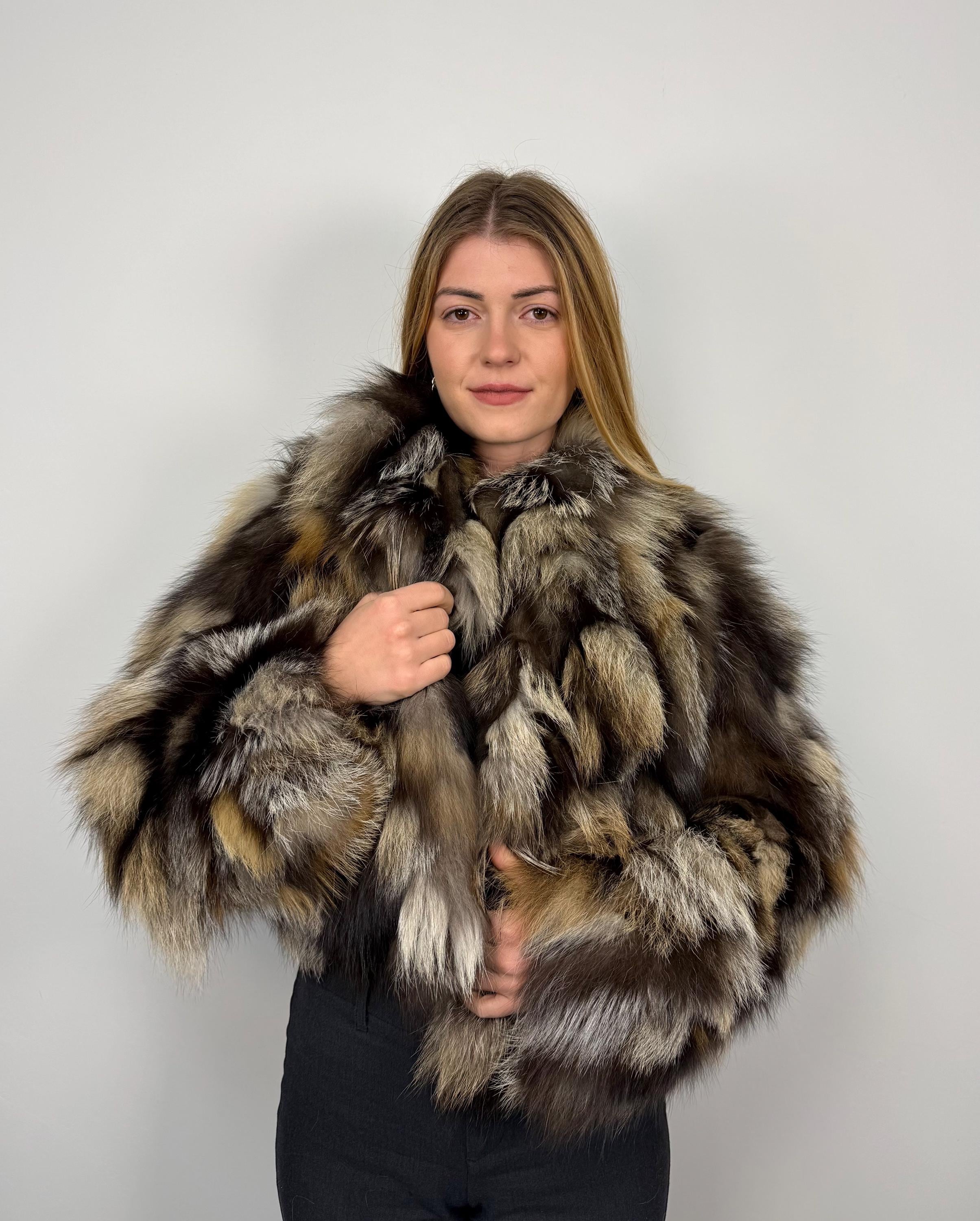 Genuine Cross Fox Fur Cropped Jacket: Luxury Fur Winter Coat