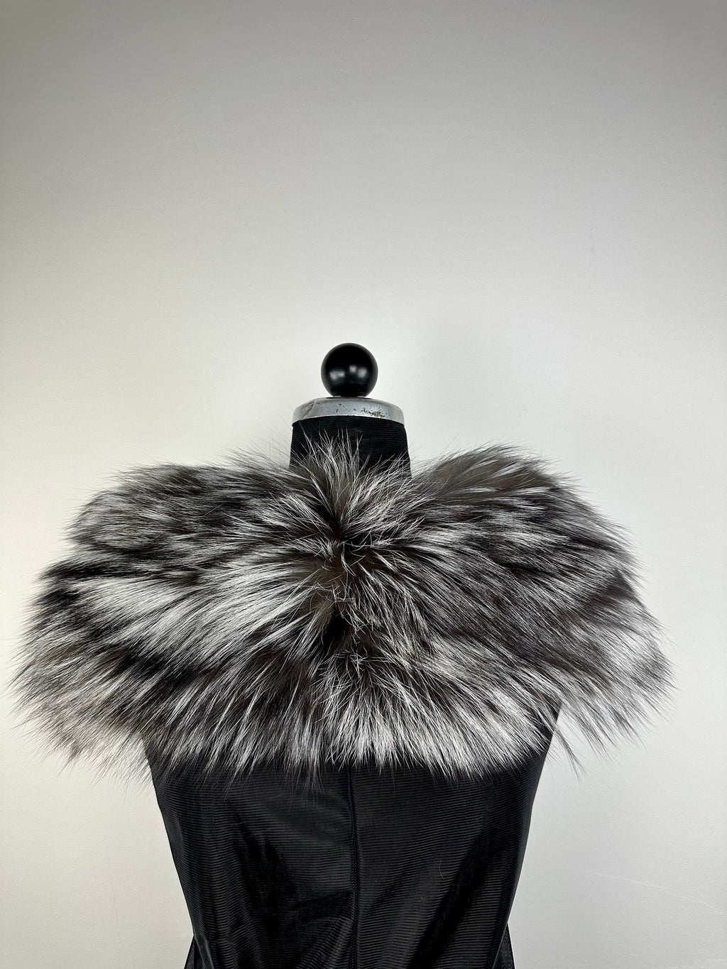 Genuine Silver Fox Fur Collar - Luxury Fur Stole