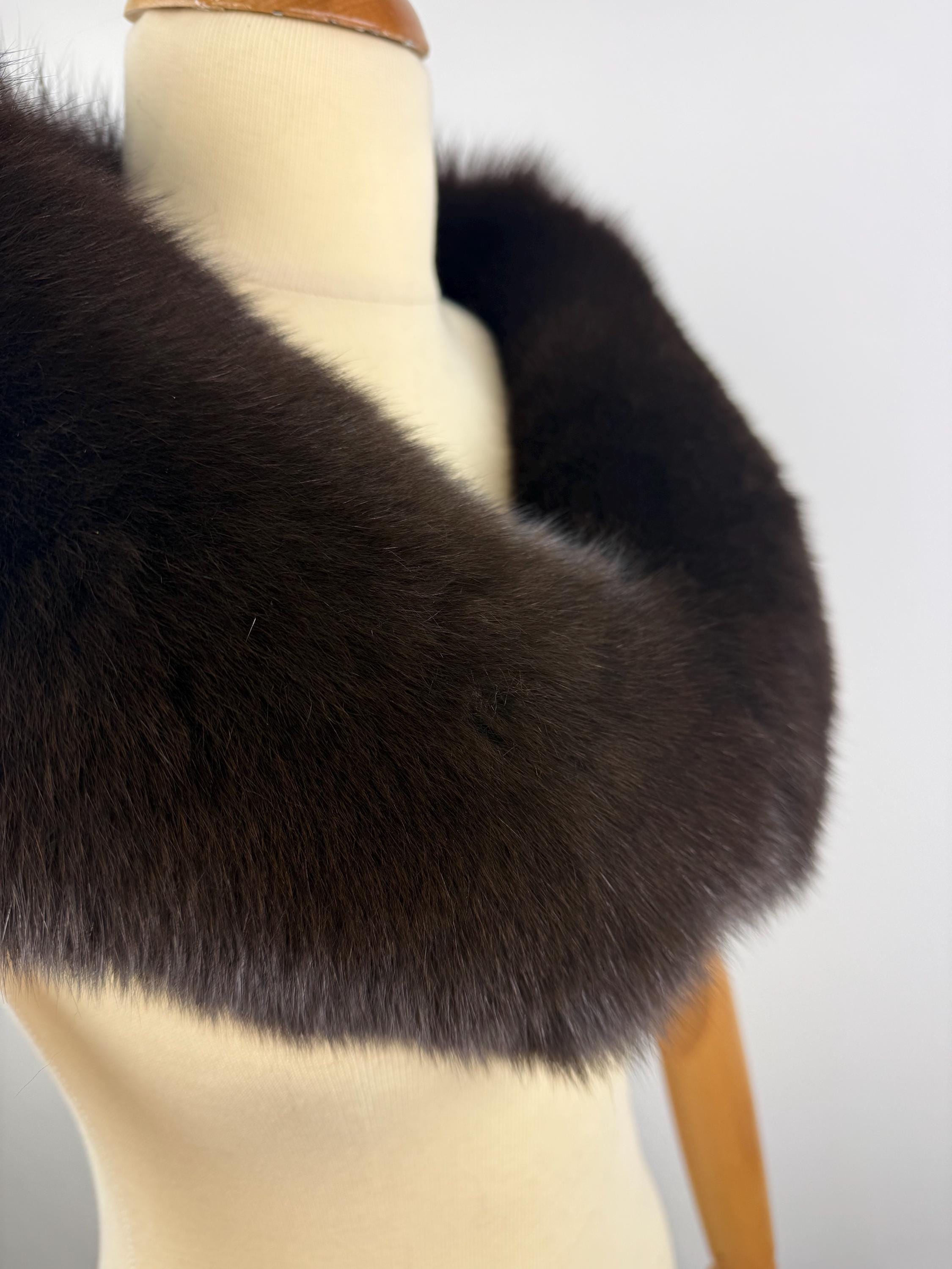 Genuine Brown Fox Fur Collar: Quality Fur Stole