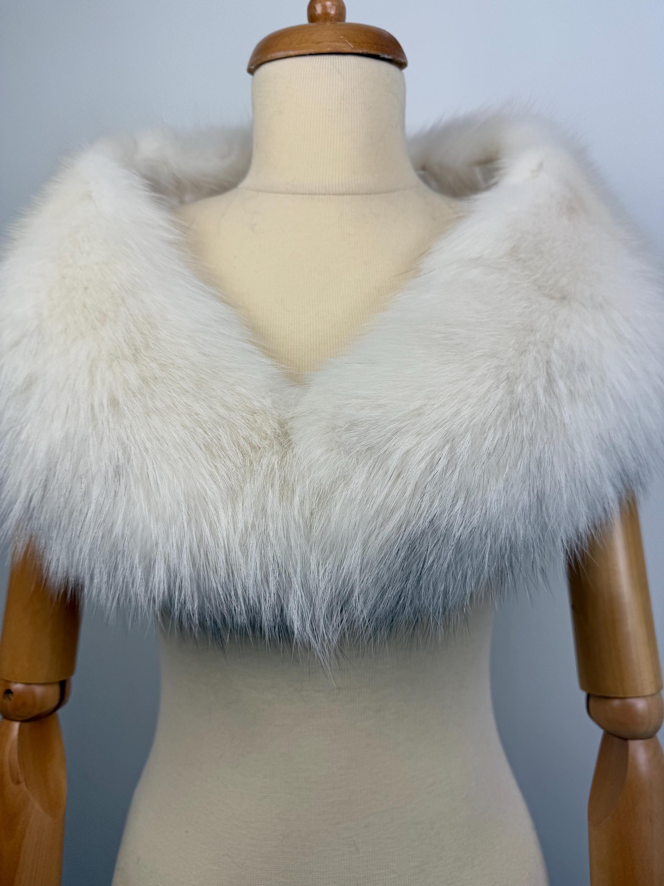 Luxury White Fox Fur Collar – Real Fur, Handmade in Greece, Elegant Neck Accessory