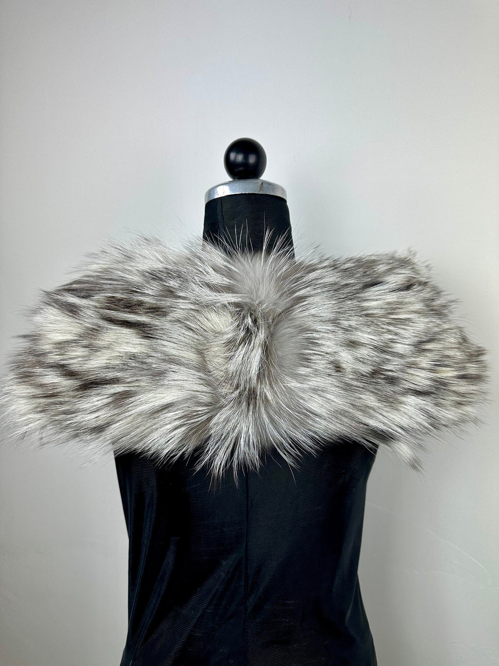 Handmade Silver Fox Fur Collar: Genuine Fur Stole