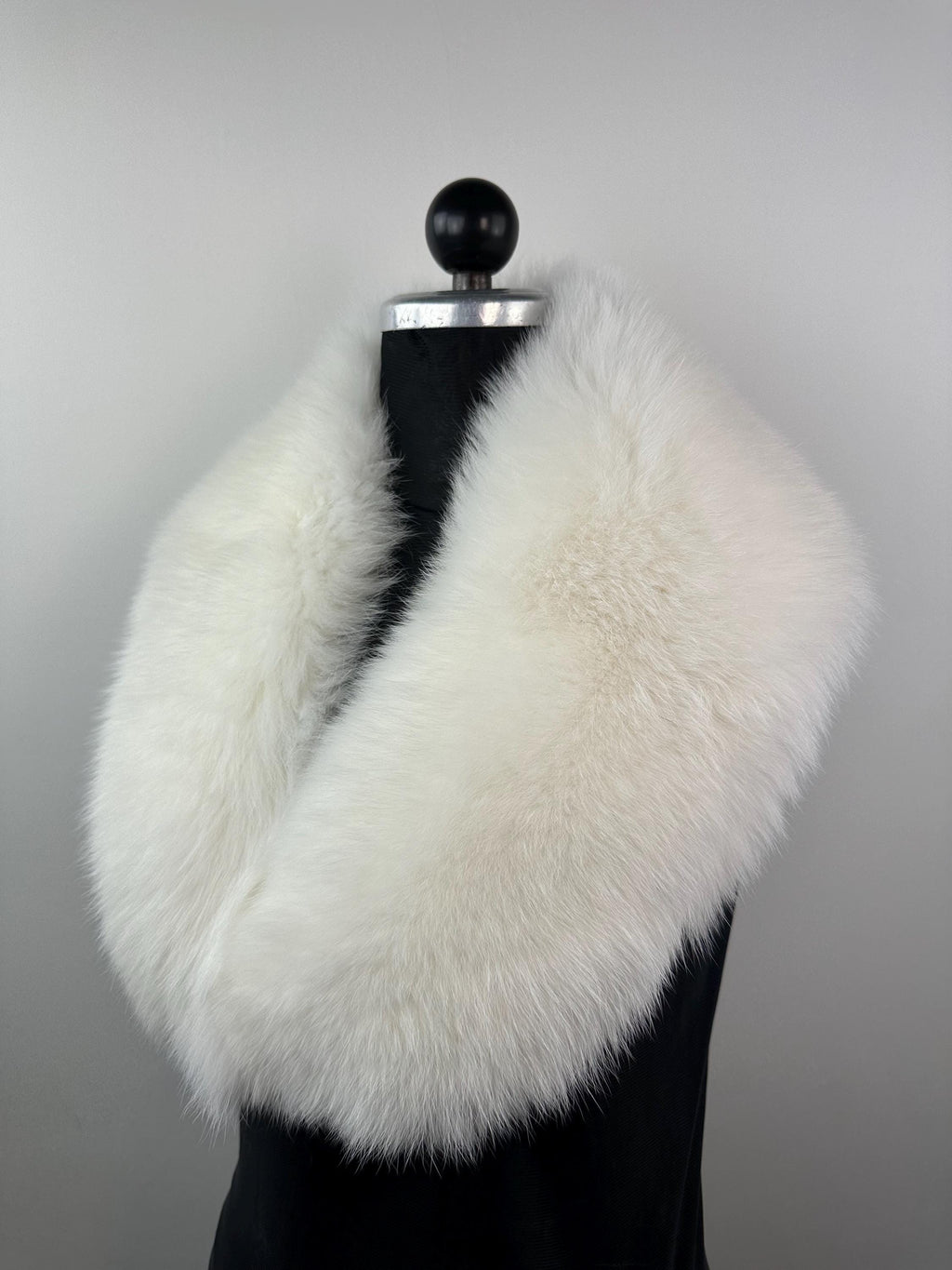 White Fox Fur Collar: Luxury Fur Bridal Stole