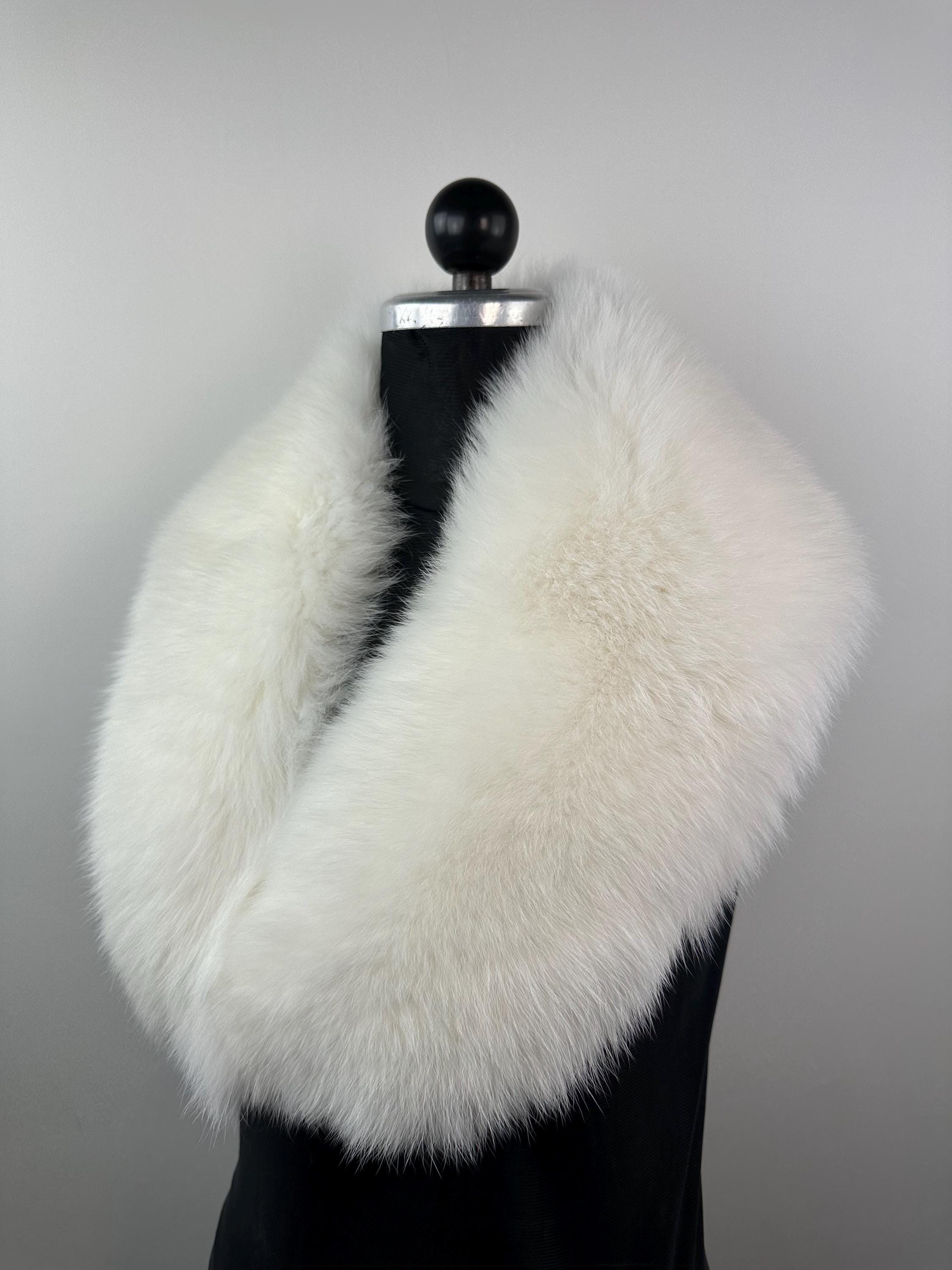 White Fox Fur Collar: Luxury Fur Bridal Stole