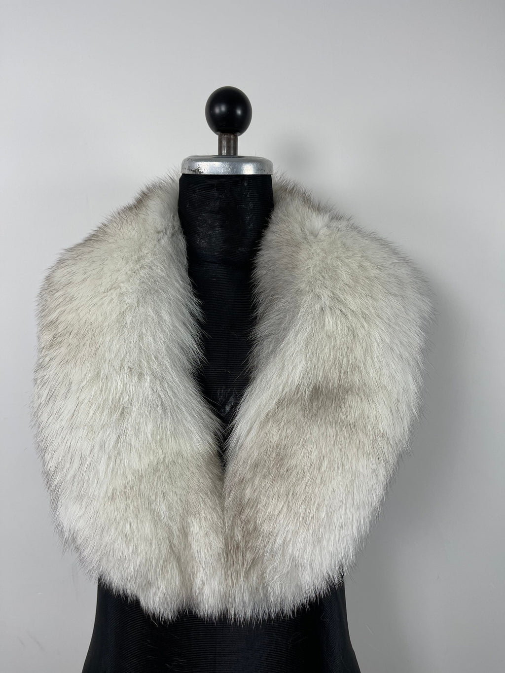 Luxury Fox Fur Collar – Real Fur, Handmade in Greece, Elegant Neck Accessory