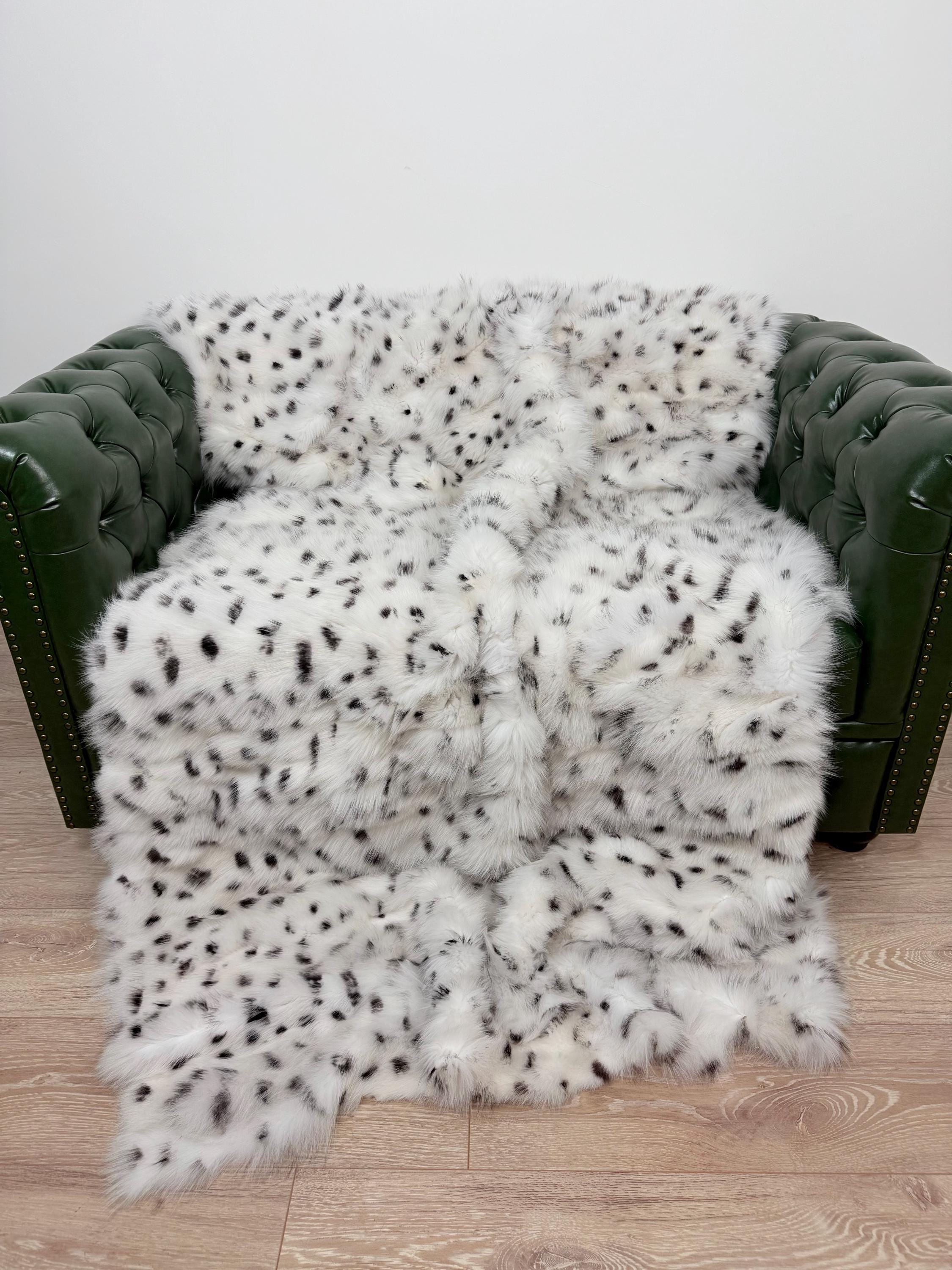 Luxury White Spotted Fox Fur Throw: Handmade Real Fur Blanket