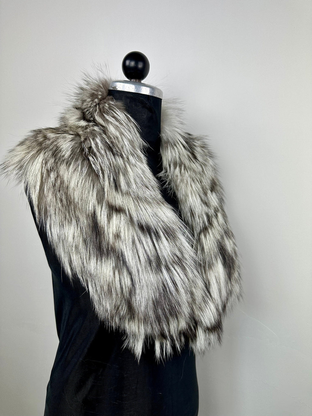 Handmade Silver Fox Fur Collar: Genuine Fur Stole