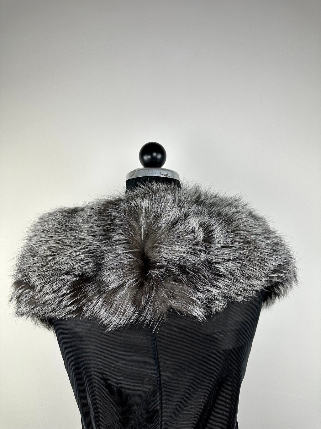 Silver Fox Fur Collar: Genuine Fur Stole