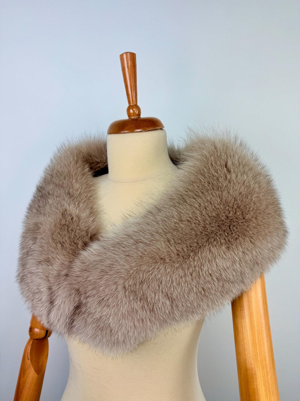 Genuine Beige Fox Fur Collar: Luxury Fur Stole